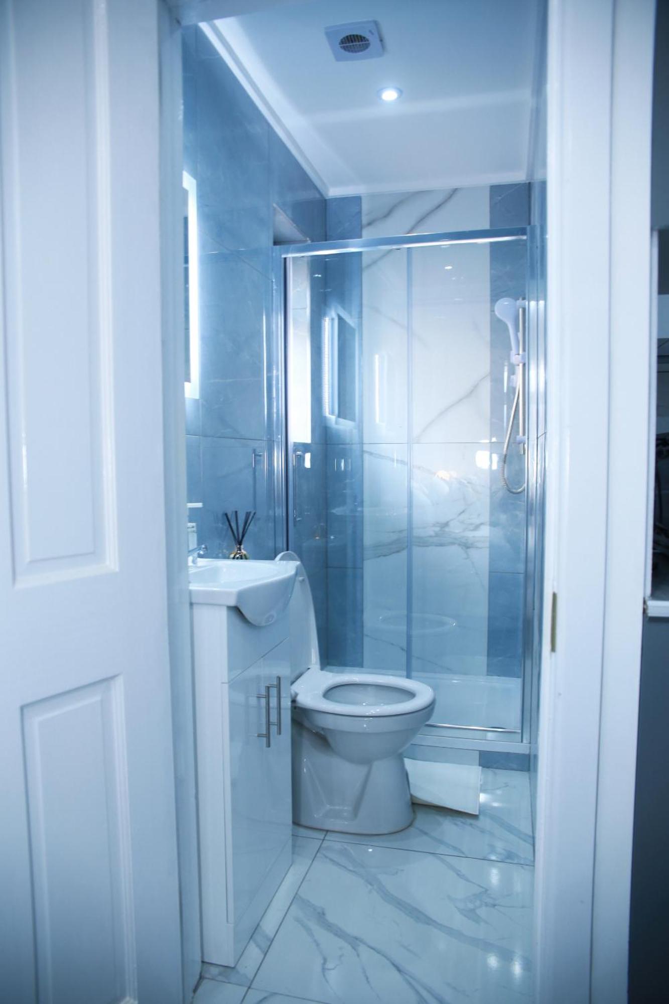 Harrow Luxury Flat With Free Parking. Apartamento Londres Exterior foto