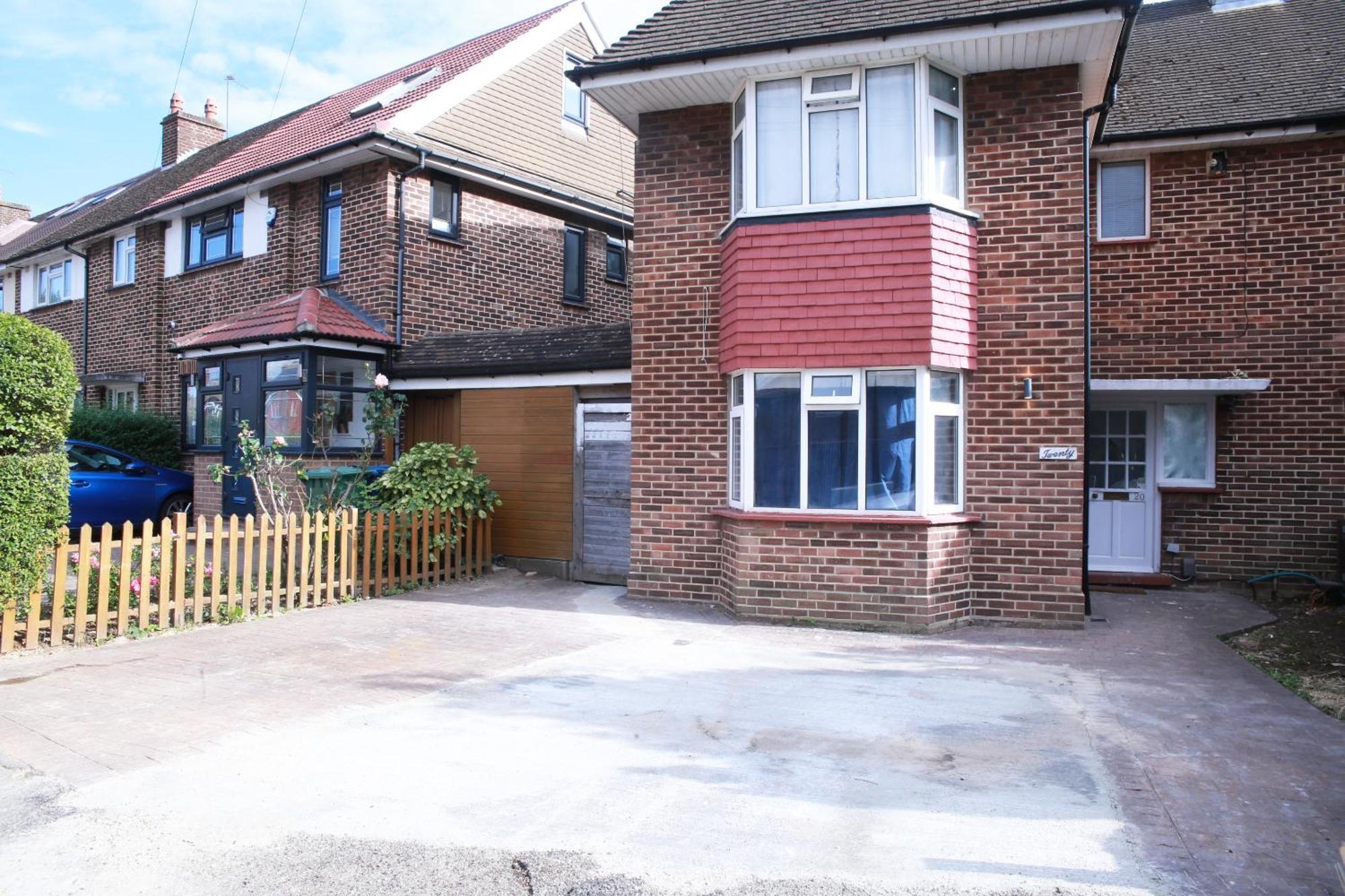 Harrow Luxury Flat With Free Parking. Apartamento Londres Exterior foto